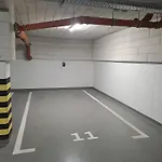 Bazylek, Miejsce Parkingowe W Garazu Podziemnym *