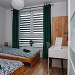 Bazylek, Miejsce Parkingowe W Garazu Podziemnym Lägenhet *