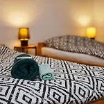Apartamento Bazylek, Miejsce Parkingowe W Garazu Podziemnym Cracovia