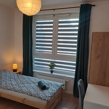 Bazylek, Miejsce Parkingowe W Garazu Podziemnym Apartament *