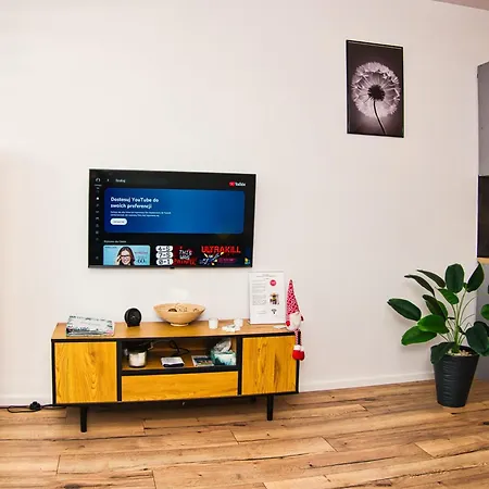 Bazylek, Miejsce Parkingowe W Garazu Podziemnym