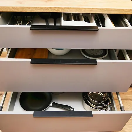 Bazylek, Miejsce Parkingowe W Garazu Podziemnym Apartment