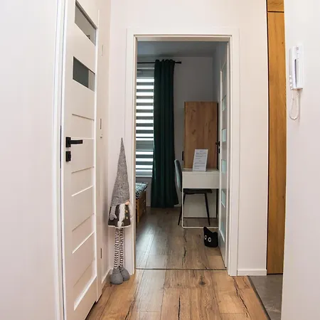Bazylek, Miejsce Parkingowe W Garazu Podziemnym Kraków