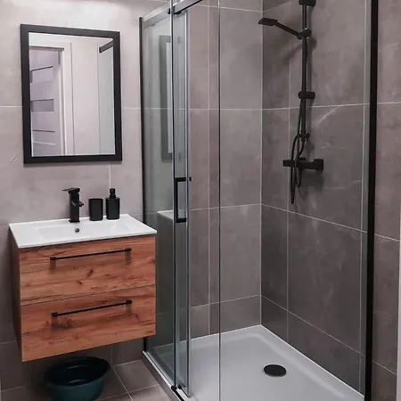 Apartament Bazylek, Miejsce Parkingowe W Garazu Podziemnym *