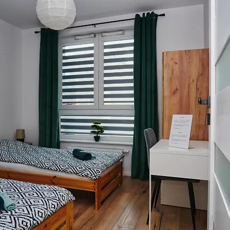 Bazylek, Miejsce Parkingowe W Garazu Podziemnym Apartament *