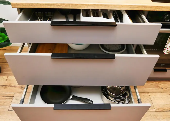 Bazylek, Miejsce Parkingowe W Garazu Podziemnym Apartment